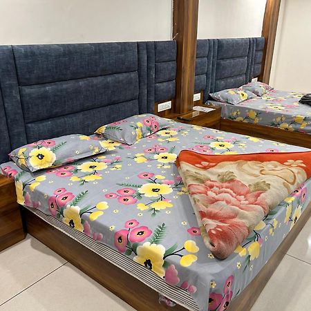 Hotel Divya Rishīkesh 외부 사진